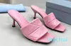 Kvinnor P newr Fashion Mid Block Heel Sandal Luxury Designer Ladies Kitten Heel Open Toe Leather Flat Mule Slide Triangle Slipper Fashion Size 35-43