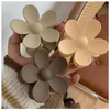 Fashion Flower Claw Clip for Women Girls Sweet Hair Claw Hair Clamps Crab Headband Winter Hair Accessories203g