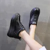Slipper oryginalny skórzany czarny buty platforma klinowa kobiety kobiety o wysokości 8 cm 2023 mody y