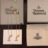 Designer mode Viviene Westwood hanger klassieke volledige diamanten Saturnus pinnen titanium stalen ketting met vrouwelijk minderheidsontwerp Veelzijdige sleutelbeenketting