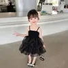 Fille robes robe noire pour enfants filles vêtements d'été 2023 sans manches sangle fronde Tulle Tutu Style coréen princesse robe d'été