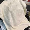 Luksusowy projektantki Kobiety T Shirt Summer 2023 Temperament ciężka robota haft złota nić Five Point Star Dzienana koszulka Kobiety