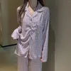 Damesnachtkledingstijl Pyjama Lente- en herfstvest Kleine reversknop Melkzijde Koreaanse thuispak-avondjurk