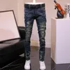 Pantaloni jeans da uomo elasticizzati strappati con fori Pantaloni da cowboy maschili Slim Fit per uomo Tubo stretto Denim estivo strappato skinny elastico rotto