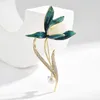 Brooches Color Crystal Wreath Flower Brooch Wholesale Fashion For Women Costume Jewelry Fine Gift