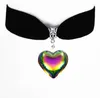 Choker 2023 Gothic Zwart Fluwelen Kettingen Voor Vrouwen Rood Hart Kristallen Hanger Creative Party Cool Girl Gepersonaliseerde Sieraden Accessoires