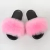 Slippare barn glider faux räv päls tofflor barn fluffiga tvättbjörn sandaler mode päls hem platt flip flops baby flickor söta plyschskor 231130