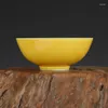 Tigelas dolorando Chenghua Esmeralda Gallo Amarelo Escritado Dragon Bowl Antique Porcelain Collection