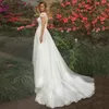 Abiti da sposa fantasia con spalle scoperte per Mariage Scollo a V profondo Bottone ricoperto A-Line Classico tulle Applique da giardino personalizzato