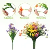 Fiori decorativi 1 bundles Giardino Portico Margherite artificiali Resistenti ai raggi UV Piante pensili Gambo lungo Verde finto Arbusto Decorazione esterna