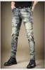 Męskie dżinsowe spodnie mody Wysokiej jakości kieszenie rozciąganie y2k vintage niebieskie moto dżinsowe spodnie jesienne odzież uliczna 231129