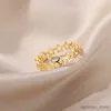 Anéis de banda bonito oco estrela anéis para mulheres cor de aço inoxidável anel de casamento jóias estéticas festa amigos presente r231130