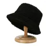 Береты, женские зимние шапки, женские кепки-ведра, плюшевая шапка из овечьей шерсти, пушистая модная теплая, мягкая, однотонная рыбацкая шапка
