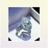 Huitan Roman Engagement Rings für birnenförmige Kristallkubikzironie AAA Schillernde Modeaccessoires Elegante weibliche Ringe x3325395