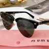 Miumius Sunglasses女性メンズデザイナーメガネ楕円形のサングラス1：1アセテートトレンドストリート広告ゴーグル女性デザイナーサングラスのケースサングラス付きゴーグル