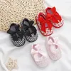 Eerste wandelaars Baby Girl Princess Shoes Toddler Non-Slip Flat Soft Sole Cotton Crib Mooie vlinder-knoop baby