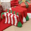 Skarpetki dla kobiet świąteczne jesienne koralowe podłogę Santa Cartoon i łosie domowe drzewo zagęszone zimowe aksamit