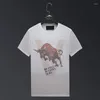 T-shirts pour hommes 2023 Cartoon Bull Strass Hommes Vêtements À Manches Courtes Tops Mode Streetwear O Cou Casual Slim T-shirt Plus Taille 6XL