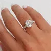 Mode Silber Farbe Schmuck Einfache Design Runde Zirkon Braut Hochzeit Verlobungsring Für Frau Rings199z