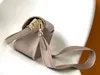 2024uxerys Sac fourre-tout Sac de créateur Lettre V Sac à bandoulière Femme Mode Sac à main en cuir Style classique Simple Trois tailles en plusieurs couleurs46583