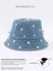 ワイドブリムハットバケツ春と夏のファッション汎用サンシェード日焼け止めショースモールフェイス231130の女性のための小さなデイジー刺繍漁師帽子