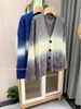 Kvinnors stickor V-Neck Fashion Gradient Color Cardigan Fall Slouchy Elegant Temperament Korean-stil Lös varm jacka