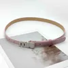 Bältesdesigner Luxury Designer New Miao Letter Small Belt Versatile Metal Instagram Style i kombination med kjol, skjorta, kostym, jeans, läder för kvinnor 4lkz y8p5