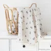 담요 Swaddling Baby Blankets 신생아 100% 유기농면 모슬린 기저귀 인쇄 Couvertures et Langes Muslin Swaddle R231130