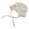 Berets Ski Pin Ear Lace Up Inverno Chapéu Mulheres Cor Sólida Urso Decoração De Malha Xadrez Cab Isolado Boné De Beisebol Abeto