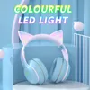 Fones de ouvido de orelha de gato rosa gradiente com microfone para kawaii girl kids telefone mp3 música estéreo hi-fi brilhante fones de ouvido sem fio