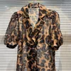 Giacche da donna Absgd 2023 Summer Spicy Girl Leopard Pattern Sexy Colorful Thin Sun Protection Mesh Bubble Sleeve Short Coat Top Donna