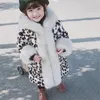 Jackets 2 8Y Baby Kids Clothes Girls Fur Coats Winter Fashion Mid length Leopard Jacket for Girl Thicken Warm Children s Clothing 231130