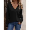 القمصان النسائية تي شيرت أنيقة للنساء تتصدر الأكمام الطويلة v-neck زر الزر قميص الخريف و winte الصلبة الفتاة الفتاة القاع أسفل tshirts