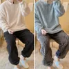 Homens sleepwear homens flanela pijama calças definir toque macio confortável para usar manga longa quente aconchegante cor sólida em torno do pescoço loungewear