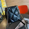 Sırt çantası tasarımcısı kadın deri omuz çantası 25cm buzağı derisi altın donanım metal banka lüks el çantası matelasse zincir crossbody çanta makyaj çantaları sacoche