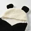 Filtar Swaddling Baby Cartoon Panda Color Lamb Wool Baby Quilt Sleeping Bag Plush Swaddle Soft Spädbarn Filtar Sovväska Höst och vinter R231130