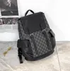 Novo designer masculino e feminino Mackpack Leatra Sentir mochila de ponta de grande capacidade de cor sólida versátil