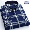 Chemises décontractées pour hommes 6XL automne/hiver grand homme 100% coton à carreaux brossé chemise à manches longues résistant aux rides affaires décontracté sans fer épais 231129