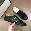 Diseñador de lujo Zapato Plataforma bordada Zapatilla de deporte retro Web verde y roja Zapatos para hombre Marca Italia Zapatillas de deporte de cuero blanco Suela de goma