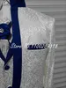 Abiti da uomo Blazer Bianco Blu Abito da uomo per smoking da sposo da sposa Colletto Shl Giacca formale Giacca Blazer Pantaloni Gilet Tre pezzi Come HommeL231130