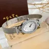 Wristwatches Women's Light Luxury Small Market Pearl High Grade Cool And Vintage Pointer Waterproof