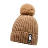 Gorro Feanie/Caveira Caps de outono e inverno Chenille Wool Plus Velvet Hearth Moda de malha Hatbeanie/Skull