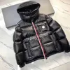 Hommes Down Parkas Hommes Veste Designer Bomber Manteaux Manches Longues Downs Coupe-Vent Homme Manteau Stroped Fermetures À Glissière Puffy Vestes Taille Classique Sxl D5LP