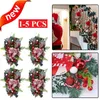 Fiori decorativi 1-5pc Ghirlanda di Natale artificiale Porta d'ingresso Ghirlanda appesa Foglie di agrifoglio Bacche rosse Albero di Natale Ciondolo Ornamento Prop