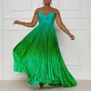 Casual Dresses Cutubly Green Christmas Dress for Women Gradient Spaghetti Strap V-Neck veckad Big Swing Long 2023 Sexy Party Vestidos