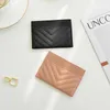 2022 حقيبة جديدة لبطاقة البطاقة الجلدية الأصلية للنساء المتعددة المواقف بطاقات واحدة من قطعة واحدة رقيقة وصغيرة من جلد الغنم