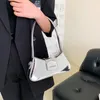 Torby wieczorowe Crossbody for Women 2023 Spring Designer Trend Modna skórzana torba na ramię Kobietowe torebki i torebki