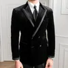 Ternos masculinos Blazers Outono Britânico Preto Veludo Homens Blazers Double Breasted Jaqueta Casual Casamento Vestido de Negócios Casaco Social Banquete Smoking Traje 231130