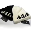 Bonnet de Noël chaud Bonnet de créateur Bonnet chaud Bonnet d'hiver Chapeaux tricotés pour femmes et hommes Casquettes de crâne Lettres Chapeau ajusté Chapeau noir Casquettes blanches