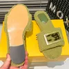 10 jours livrés designer femmes sandales pantoufles de laine matériau f metal matériau mode chaussures décontractées plage fourrure peluchettes fourrures sandales sandales taille 35-41